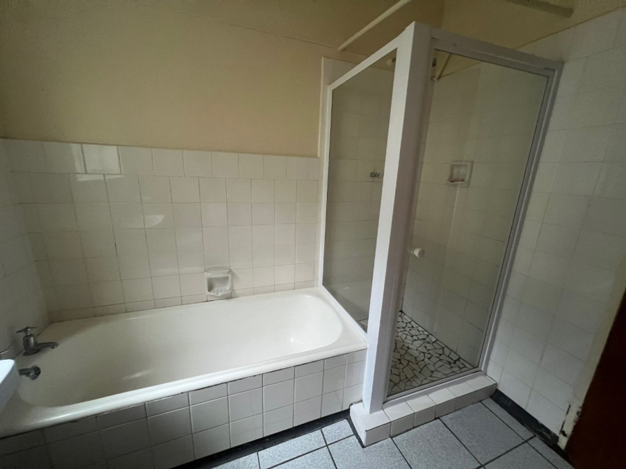 To Let 2 Bedroom Property for Rent in Humewood Eastern Cape